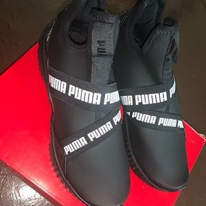 puma defy mid matte sneaker